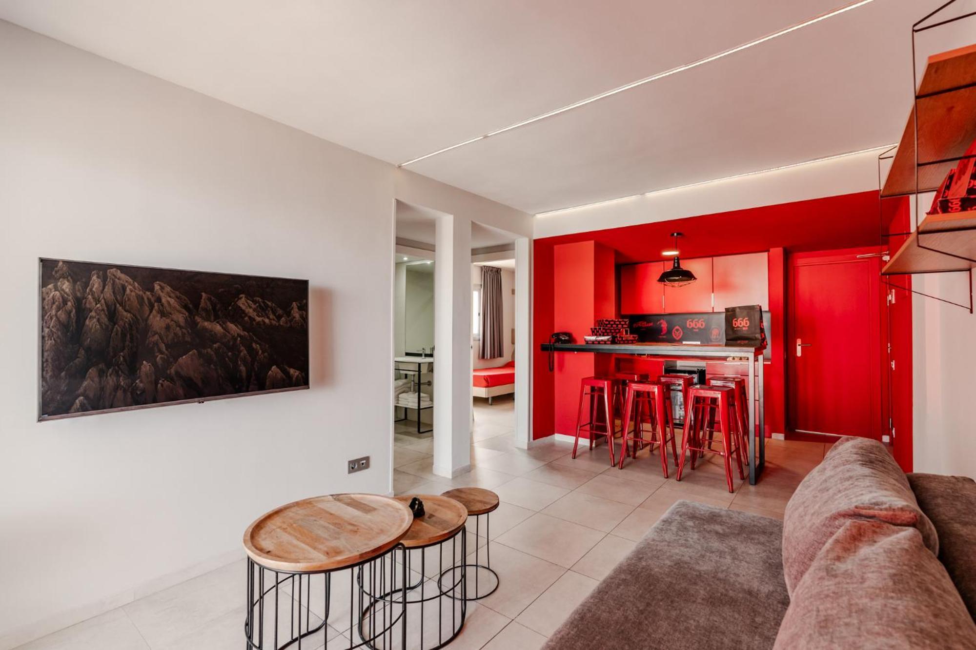 Ryans Ibiza Apartments - Only Adults Экстерьер фото